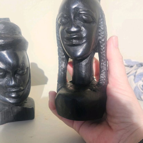 Set of 2 wooden African figures like new