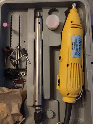 Telescopic multitool like new with extension shaft and desk mount