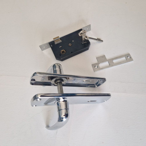 Elzett 45mm mortise lock complete new with handles