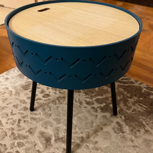 Dining table with 6 chairs used and new side table