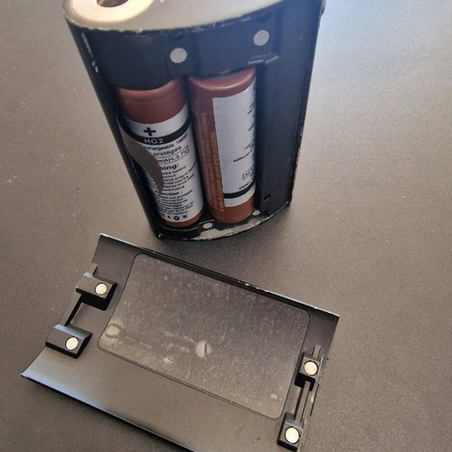 Vape dual battery 150w used with 2x 18650 LG batteries