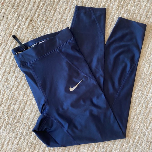 Nike Pro κολάν μέγεθος Medium σαν καινούργιο, μπλε με τσέπες