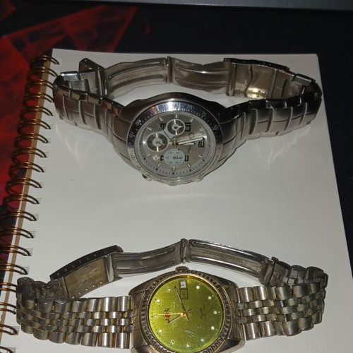 Vintage wristwatches like new, various models from World War II, non-working