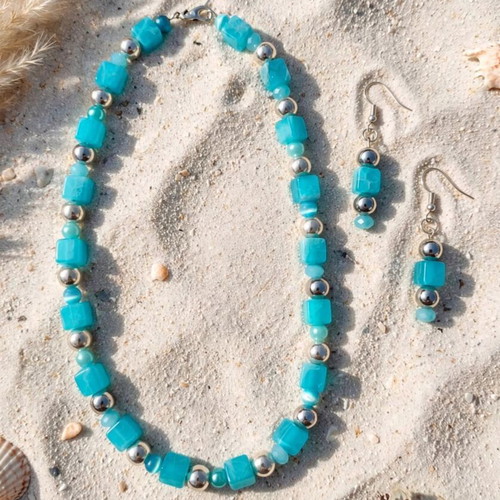 Handmade blue summer necklace and earings