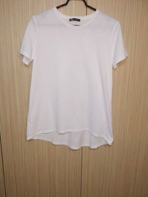 Zara asymmetrical t-shirt used, white, size S