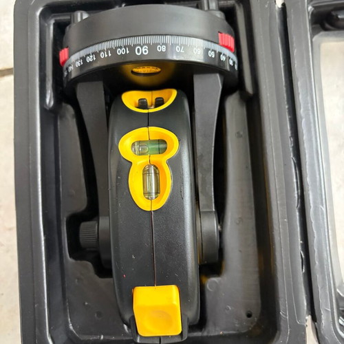Mannesman laser measure with base and magnet like new