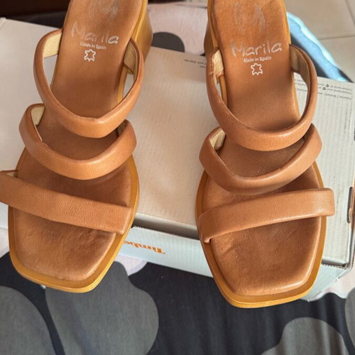 Marila Footwear leather sandals beige like new, size 39