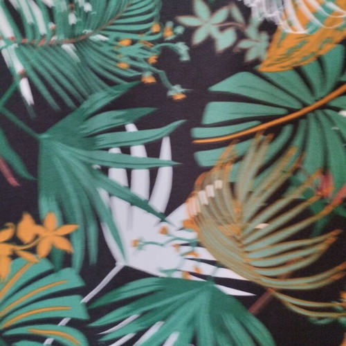 Pants with green and black tropical pattern new, size M