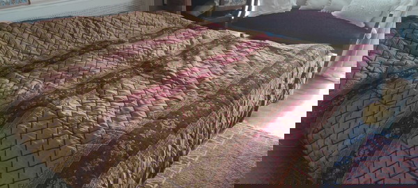 Κουβερλί  κρεβατιού ή/και ριχτάρι καναπέ 2,40 x 2,20