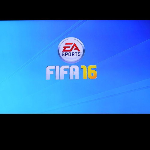 FIFA 16 Xbox One game like new, sports football simulation