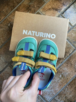 Naturino sandals size 24 new, leather, blue and green
