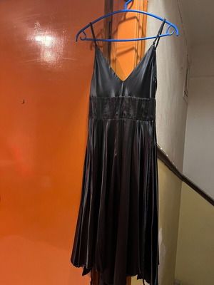 Satin dress like new, black, size S