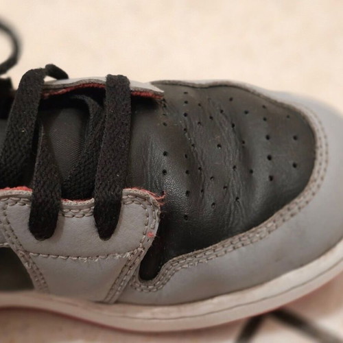 Nike Air Jordan kids athletic shoes used, size 38, black and gray