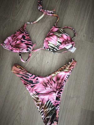 Shein bikini swimsuit, pink, size Medium