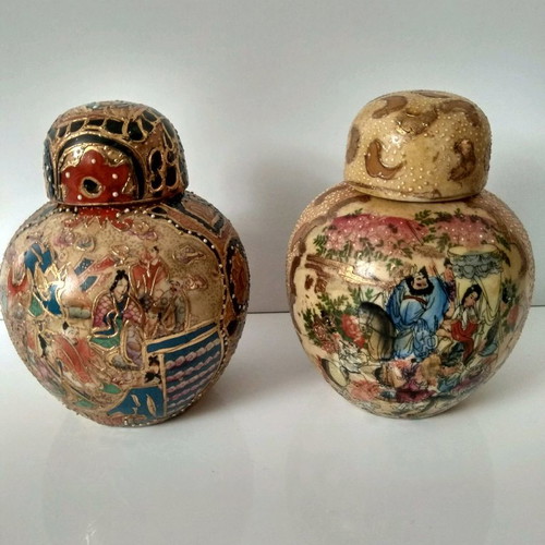 Satsuma vases used, set of 2, height 13 cm