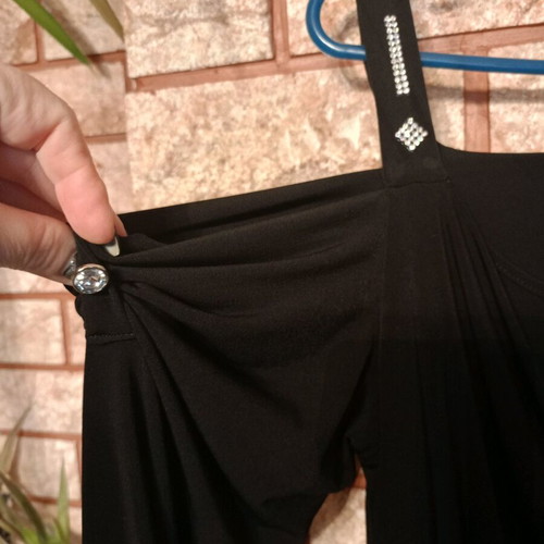 Women's fantastic set like new, black