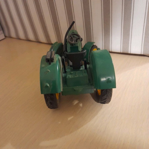 Tractor miniature used, vintage, old model, pack of 2