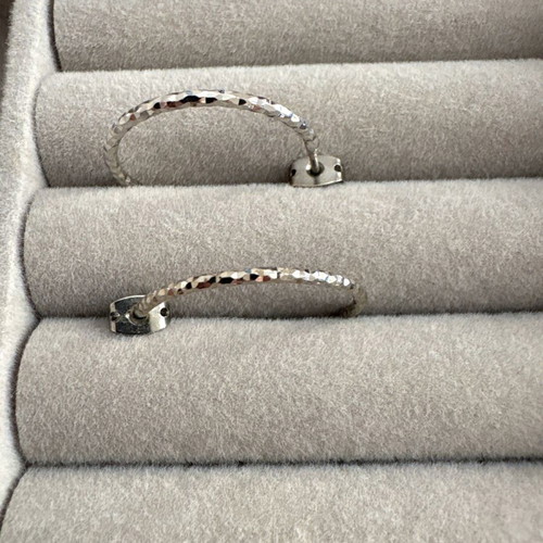 Hammered hoop earrings like new, silver, 2.5 cm