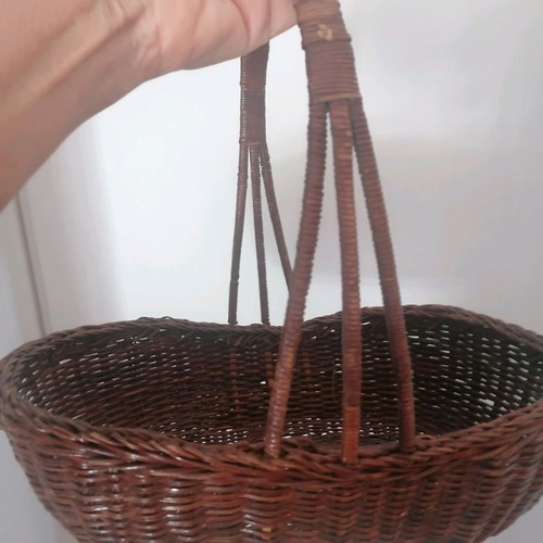 Baskets like new, pack of 7 assorted
