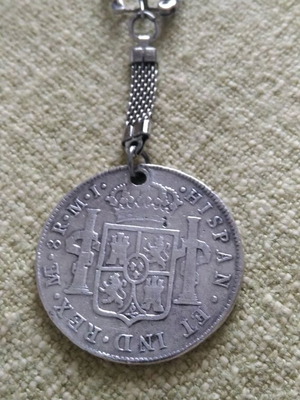 Keychain with 1776 coin like new