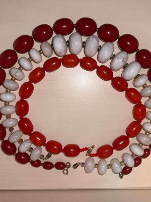 Necklaces used, set of 3 in red, white and burgundy