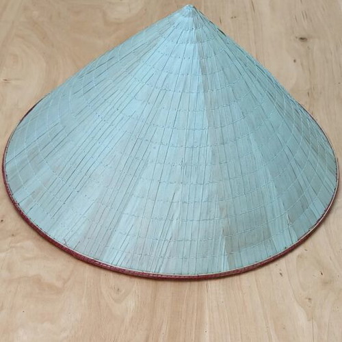 Nón Lá traditional Vietnamese conical straw hat