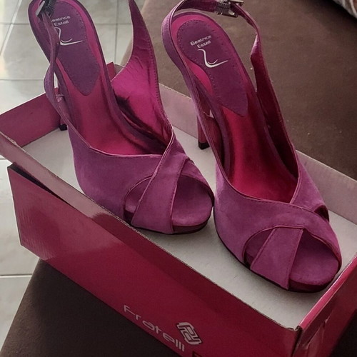 Beatrice Estelle leather sandals size 38 like new, fuchsia pink