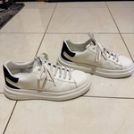 Guess sneakers like new, white, size 42