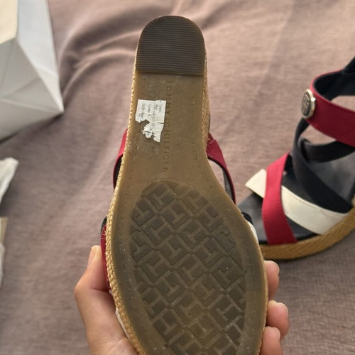 Tommy Hilfiger platform sandals like new, size 37, white and blue