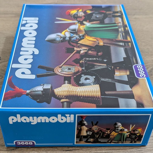 Playmobil Knights 3668 Training Set New, sealed box