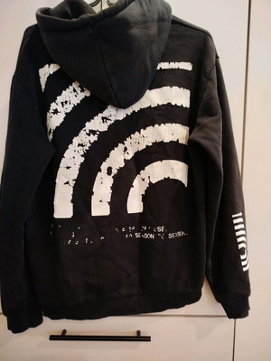 Bershka black hoodie sweatshirt like new, size S