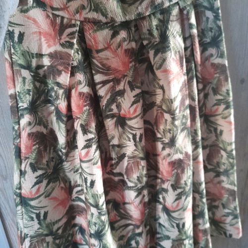Kontatto skirt L new summer floral green salmon shades