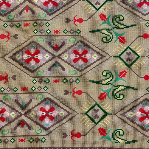 Handmade embroidery used, embroidered in 1993