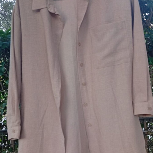 Women's shirt like new, size large