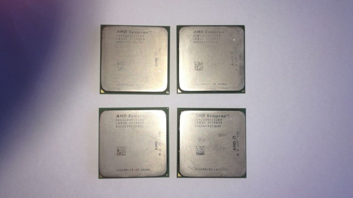 4 AMD Sempron 2600 1.6 GHz 40 00 Vendora