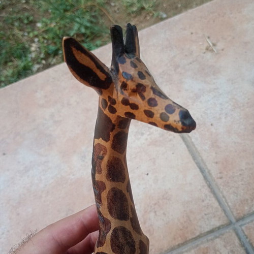 Vintage wooden giraffe figurine, 32 cm height