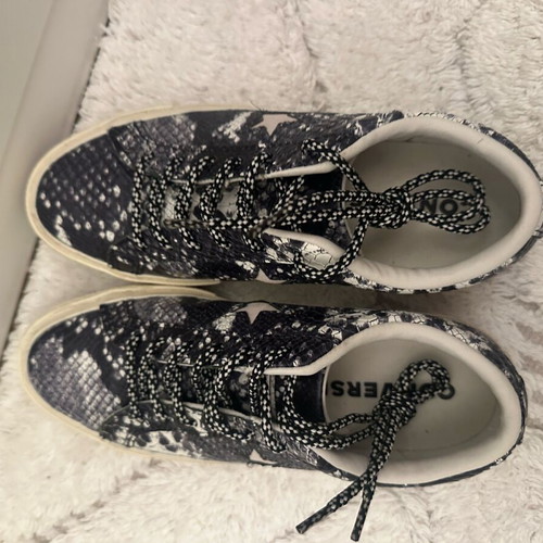 One Star Converse women's shoes used, animal print, size 37