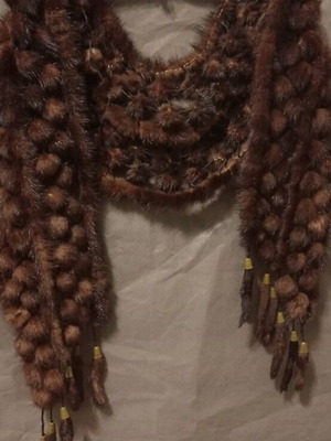 Vintage scarf with mink used, brown, missing fur tassel