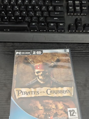 Pirates of the Caribbean PC CD-ROM 2 Disc like new, collectible
