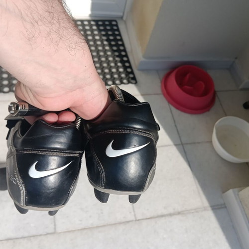 Nike Total 90 II football shoes 2002 mint condition, black and grey