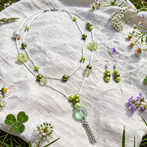 Green Multi Strand Beaded Necklace and Earrings New