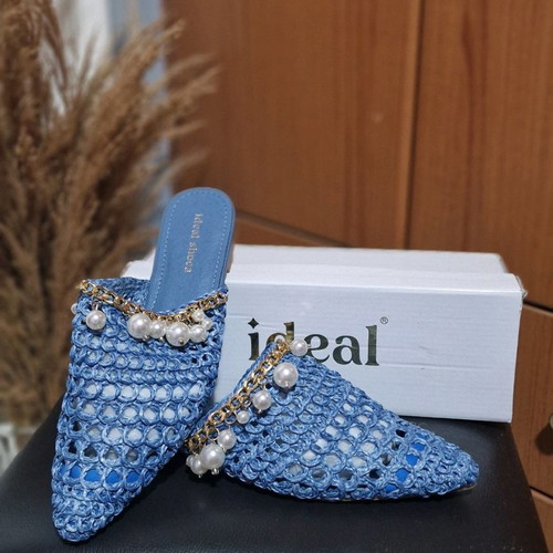 Women's mule new with hanging pearls, size 38