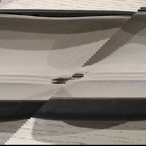 Σκληρή θήκη γυαλιών μεταχειρισμένη