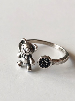 S925 Silver Adjustable Bear Ring with Black Stones