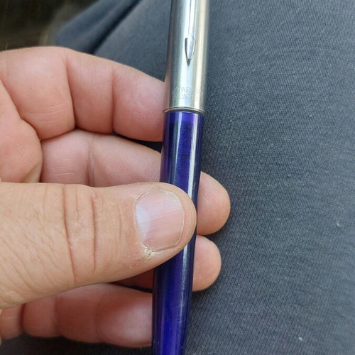 Parker Frontier pen used in good condition