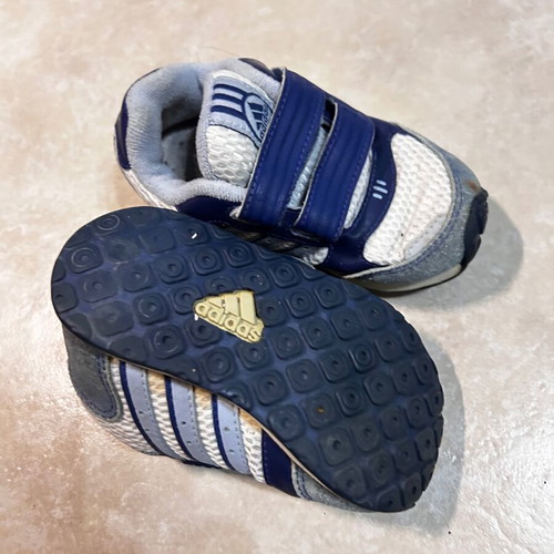 Baby sports shoes used, white-blue, size 22