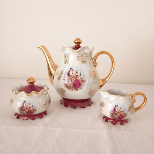 Yamasen Japanese Porcelain Tea Set with Gold Leaf, New
