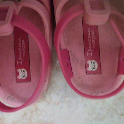 Ipanema baby shoes used size 19 20 for the sea