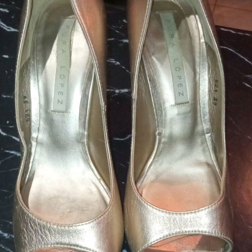Peep Toe Pura Lopez shoes used, size 39, gold leather