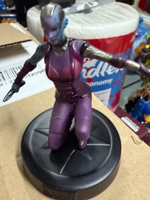 Φιγούρα της Nebula από το σύμπαν της Marvel σαν καινούργιο